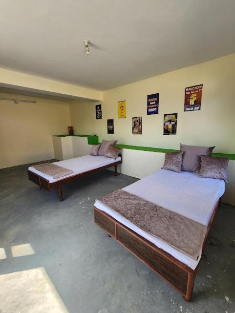 Safarnama Retreat Homestay - All Rooms With Mountain View Kalpa Buitenkant foto
