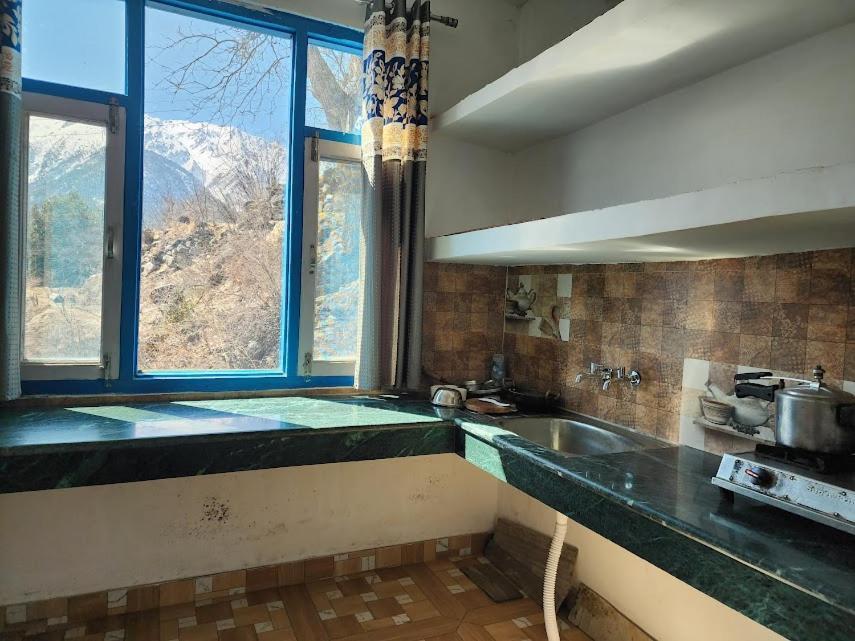 Safarnama Retreat Homestay - All Rooms With Mountain View Kalpa Buitenkant foto