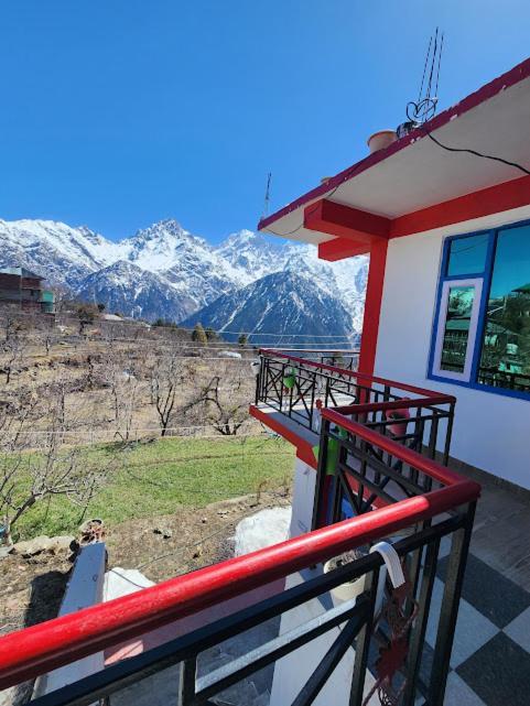 Safarnama Retreat Homestay - All Rooms With Mountain View Kalpa Buitenkant foto