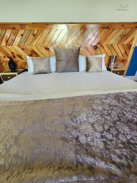 Safarnama Retreat Homestay - All Rooms With Mountain View Kalpa Buitenkant foto