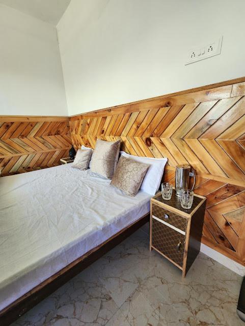 Safarnama Retreat Homestay - All Rooms With Mountain View Kalpa Buitenkant foto